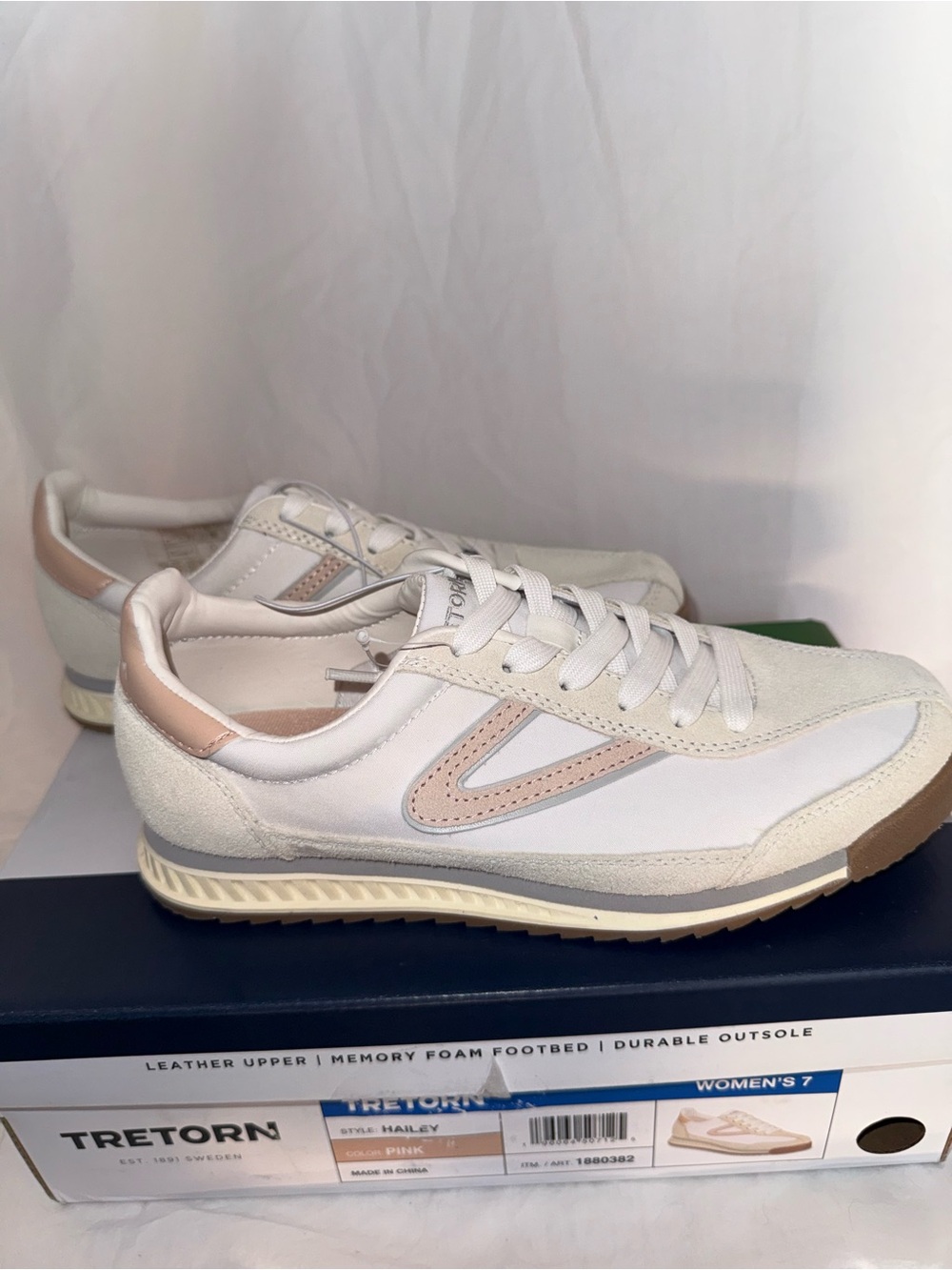 Tretorn Hailey White and Pink Women's Sneakers